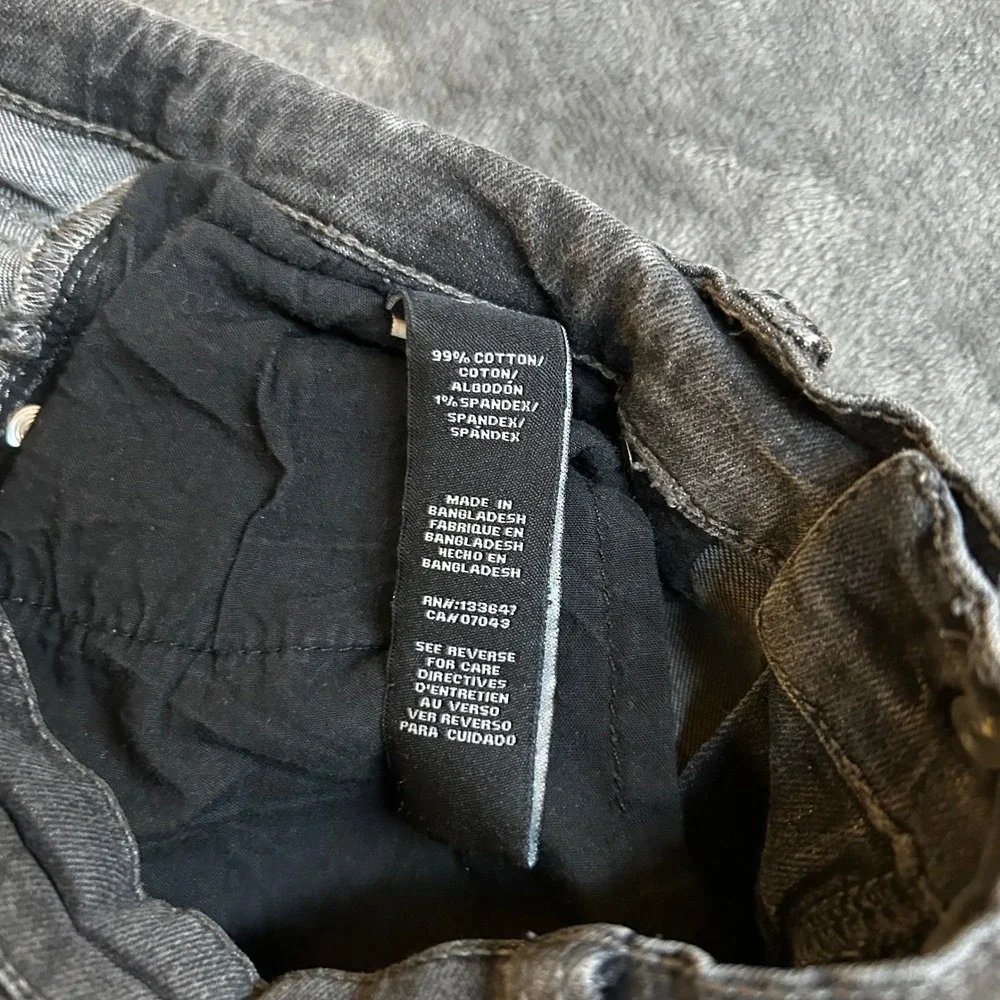 Kendall‎ + Kylie The BU Short Black Distressed Denim Shorts Womens Size 30 30x9